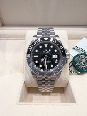 Rolex GMT Bruce Wayne 126710GRNR